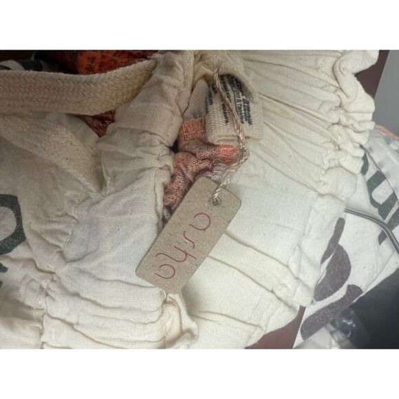 Junk Shop Jaded Sunflower Shorts NWT O/S - Picture 6 of 7